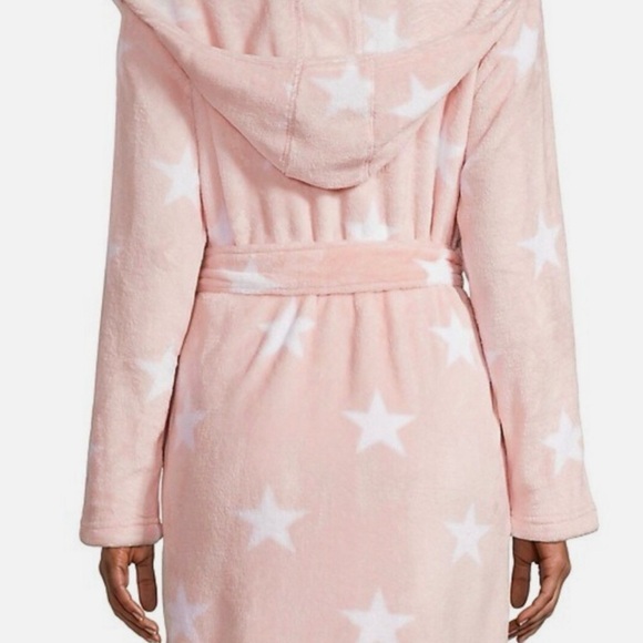 UGG Soft Pink Starry Robe - Picture 2 of 5